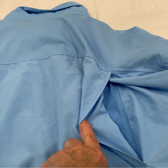Field & Stream Shirt XXL
Blue
Fishing
Vented
2 Pockets
Roll Tab Sleeve - Picture 13 of 14